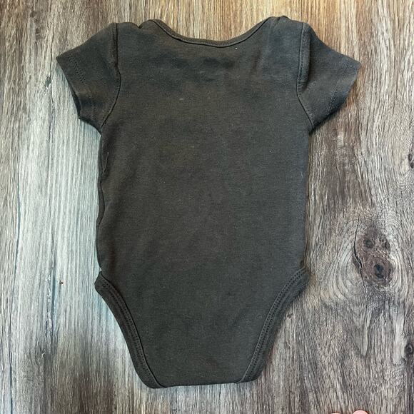 NFL Tampa Bay Buccaneers Baby 3/6M One Piece Body Suit - Picture 4 of 4